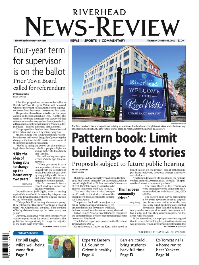 Riverhead News Review - Nova Iorque